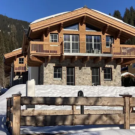 Wagrainer Tauernlodge 42a Chalet *