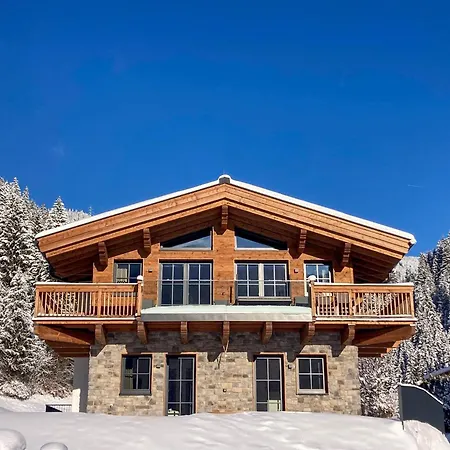 Wagrainer Tauernlodge 42a シャレー *